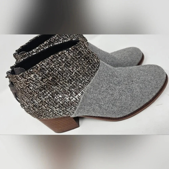 Tom’s Leila Back Zip Felt Wool Ankle Boots Booties Stacked Heel Gray Size 6.5 - Picture 2 of 10